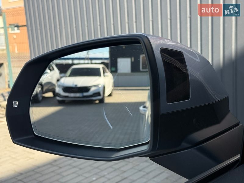 Внедорожник / Кроссовер Audi Q7 2017 в Мукачево