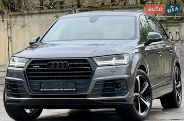 Внедорожник / Кроссовер Audi Q7 2018 в Ровно