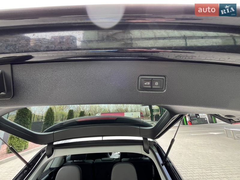 Позашляховик / Кросовер Audi Q7 2017 в Львові