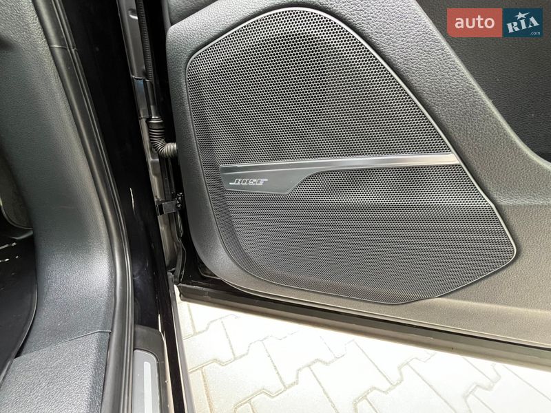 Позашляховик / Кросовер Audi Q7 2017 в Львові