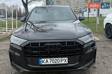 Внедорожник / Кроссовер Audi Q7 2021 в Киеве