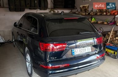 Внедорожник / Кроссовер Audi Q7 2015 в Полтаве