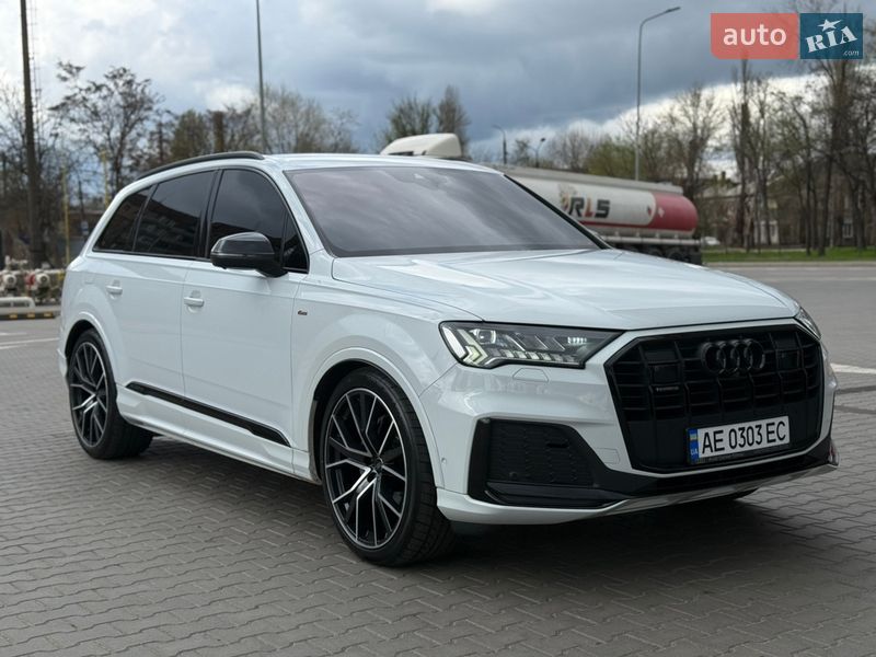 2020 Audi Q7, VIN WAUZZZ4M0MD012322:plate — фото 1 (autoria)