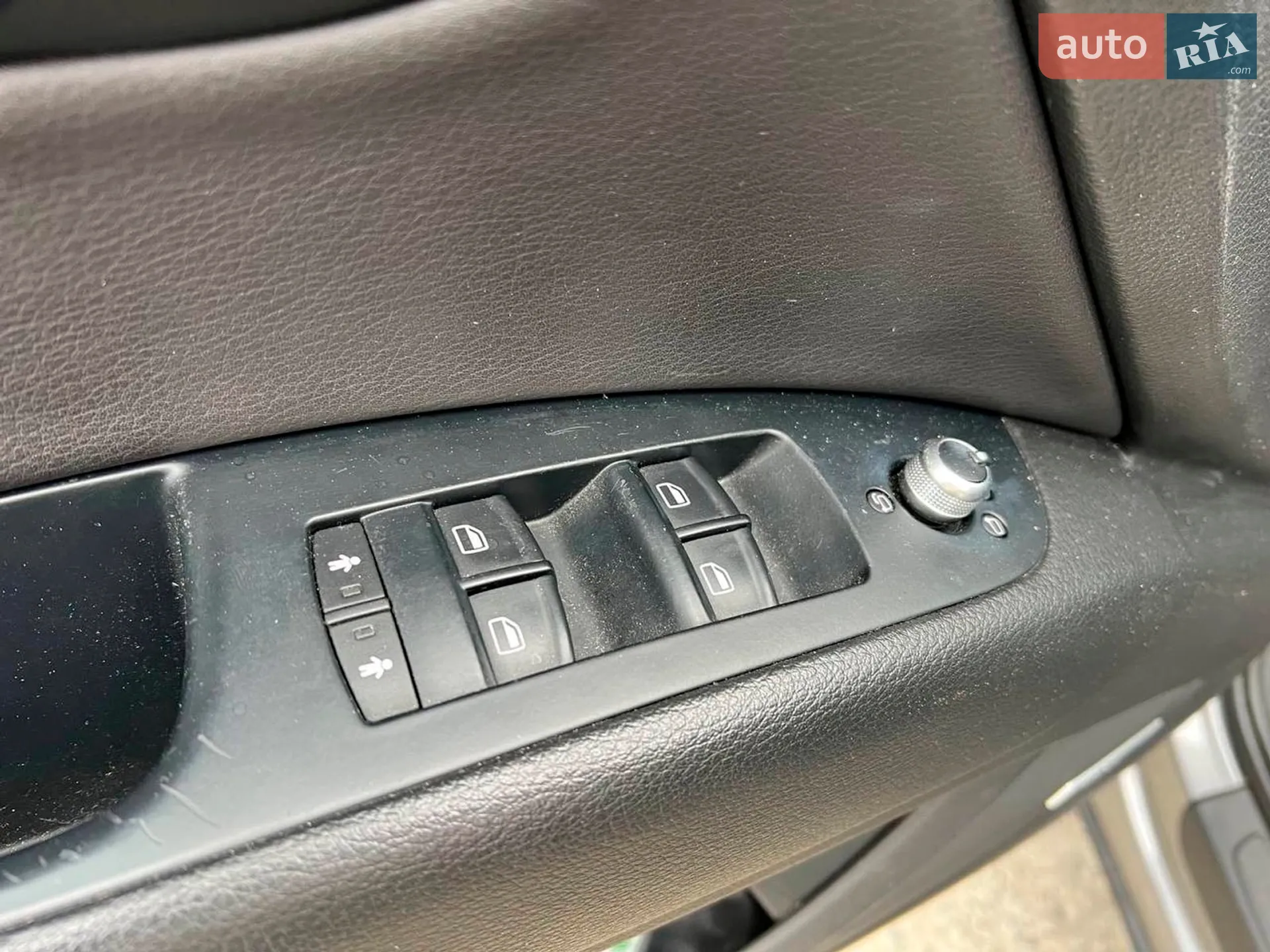 2010 Audi Q7 - мініатюра 17