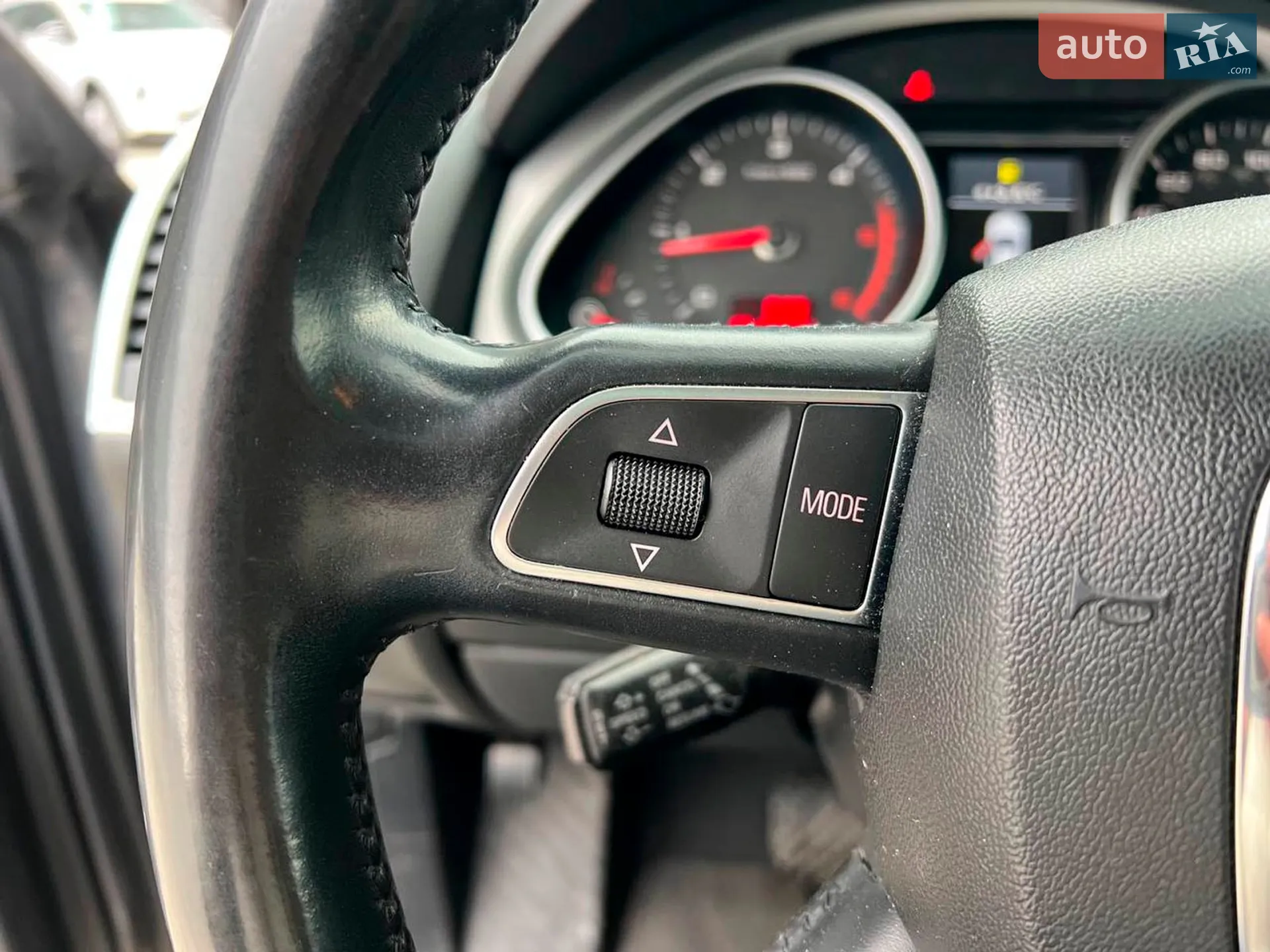 2010 Audi Q7 - мініатюра 27