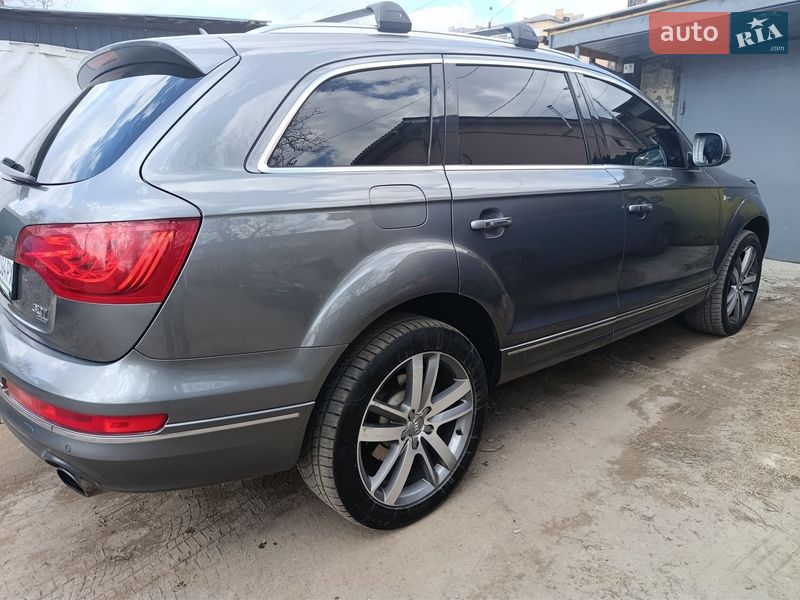 Позашляховик / Кросовер Audi Q7 2013 в Василькові