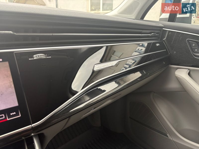 Внедорожник / Кроссовер Audi Q7 2022 в Дрогобыче
