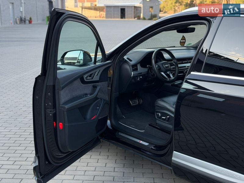 Позашляховик / Кросовер Audi Q7 2016 в Рівному фото 45 Позашляховик / Кросовер Audi Q7 2016 в Рівному