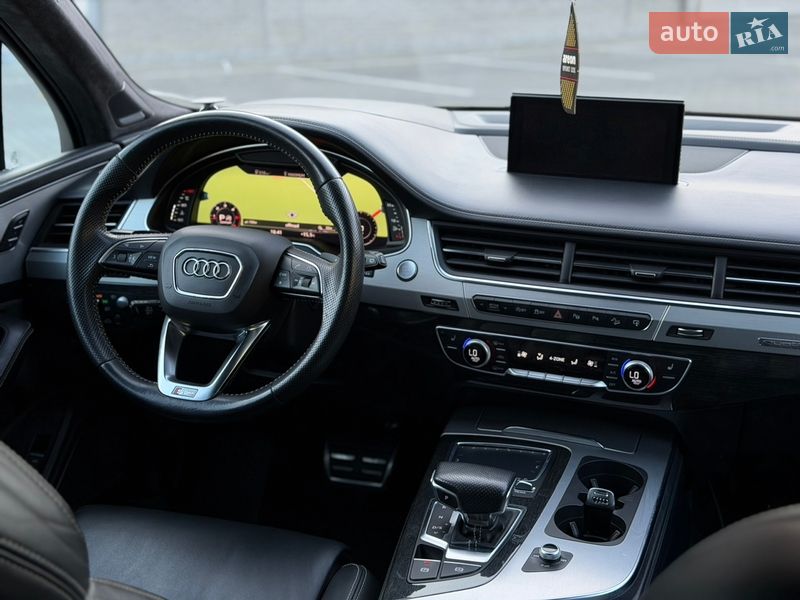 Позашляховик / Кросовер Audi Q7 2016 в Рівному фото 65 Позашляховик / Кросовер Audi Q7 2016 в Рівному