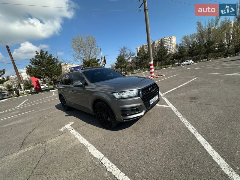 Внедорожник / Кроссовер Audi Q7 2016 в Одессе