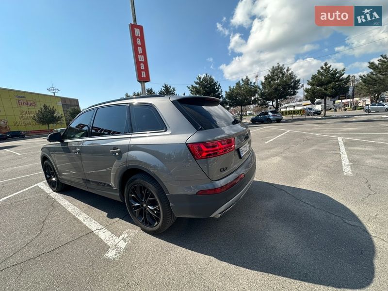Внедорожник / Кроссовер Audi Q7 2016 в Одессе