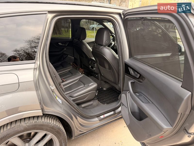 Позашляховик / Кросовер Audi Q7 2017 в Львові фото 8 Позашляховик / Кросовер Audi Q7 2017 в Львові