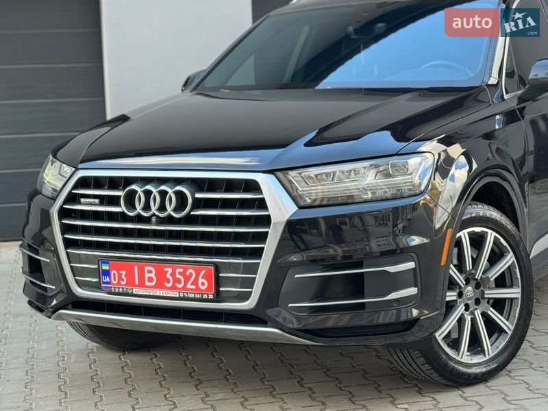 Внедорожник / Кроссовер Audi Q7 2017 в Тернополе