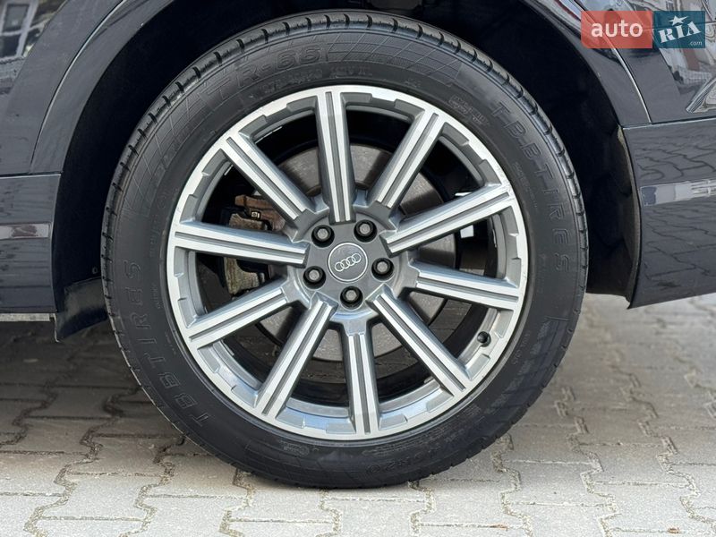 Внедорожник / Кроссовер Audi Q7 2017 в Тернополе