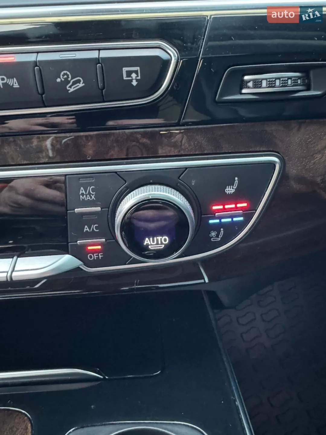2016 Audi Q7 - мініатюра 20