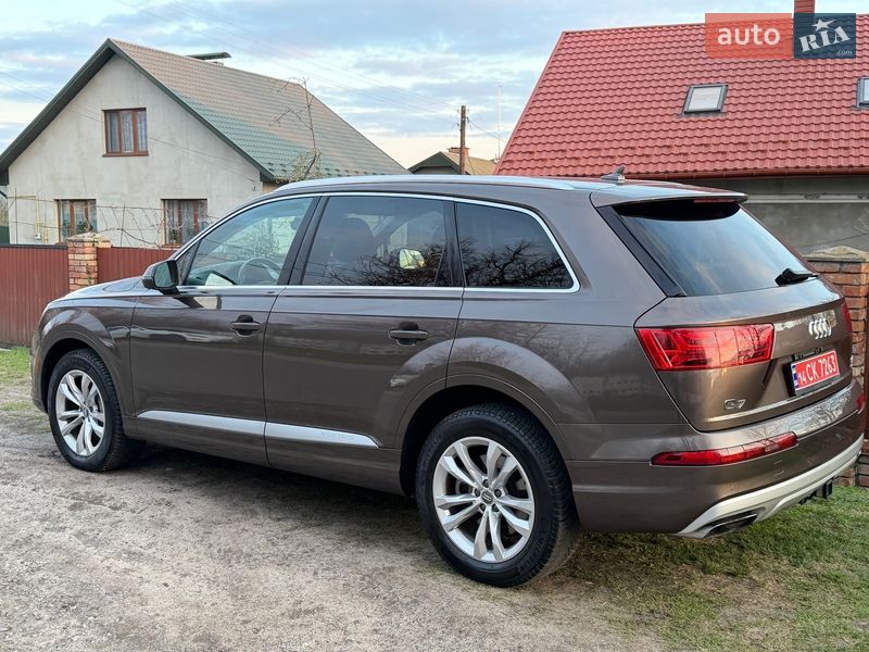 Позашляховик / Кросовер Audi Q7 2018 в Володимирі фото 32 Позашляховик / Кросовер Audi Q7 2018 в Володимирі