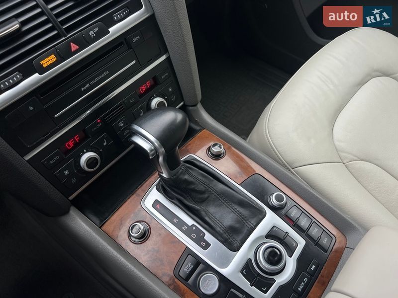 Внедорожник / Кроссовер Audi Q7 2015 в Ивано-Франковске