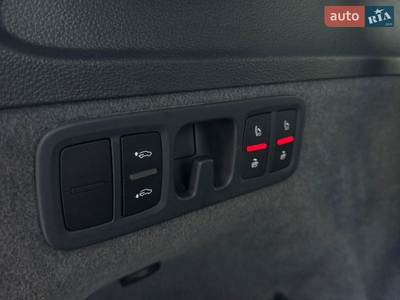 Позашляховик / Кросовер Audi Q7 2016 в Луцьку фото 16 Позашляховик / Кросовер Audi Q7 2016 в Луцьку
