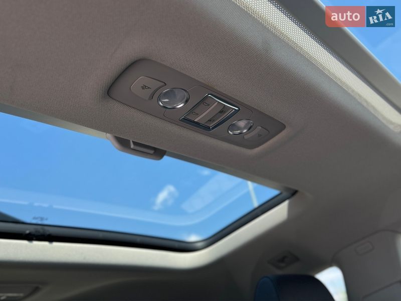 Внедорожник / Кроссовер Audi Q7 2015 в Мукачево