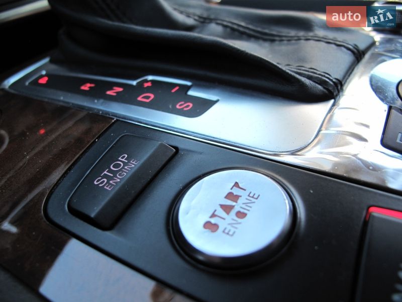 Позашляховик / Кросовер Audi Q7 2014 в Києві фото 106 Позашляховик / Кросовер Audi Q7 2014 в Києві