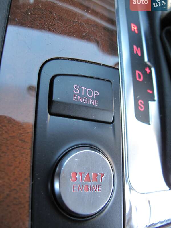 Позашляховик / Кросовер Audi Q7 2014 в Києві фото 117 Позашляховик / Кросовер Audi Q7 2014 в Києві