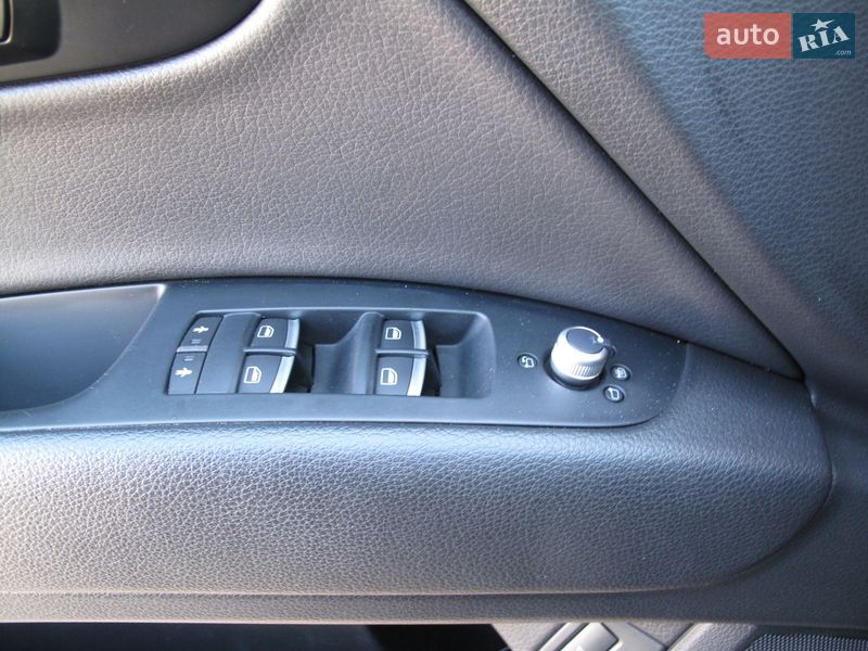 Позашляховик / Кросовер Audi Q7 2014 в Києві фото 137 Позашляховик / Кросовер Audi Q7 2014 в Києві