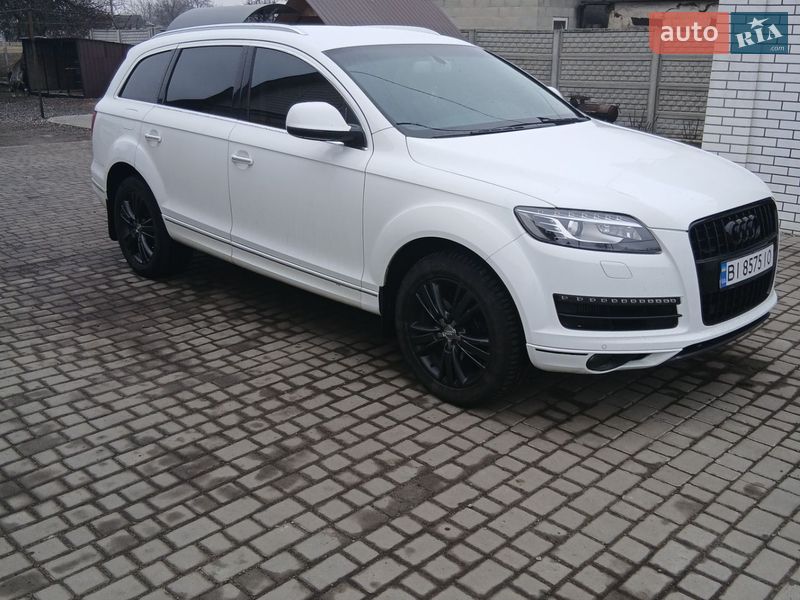 Audi Q7 2011