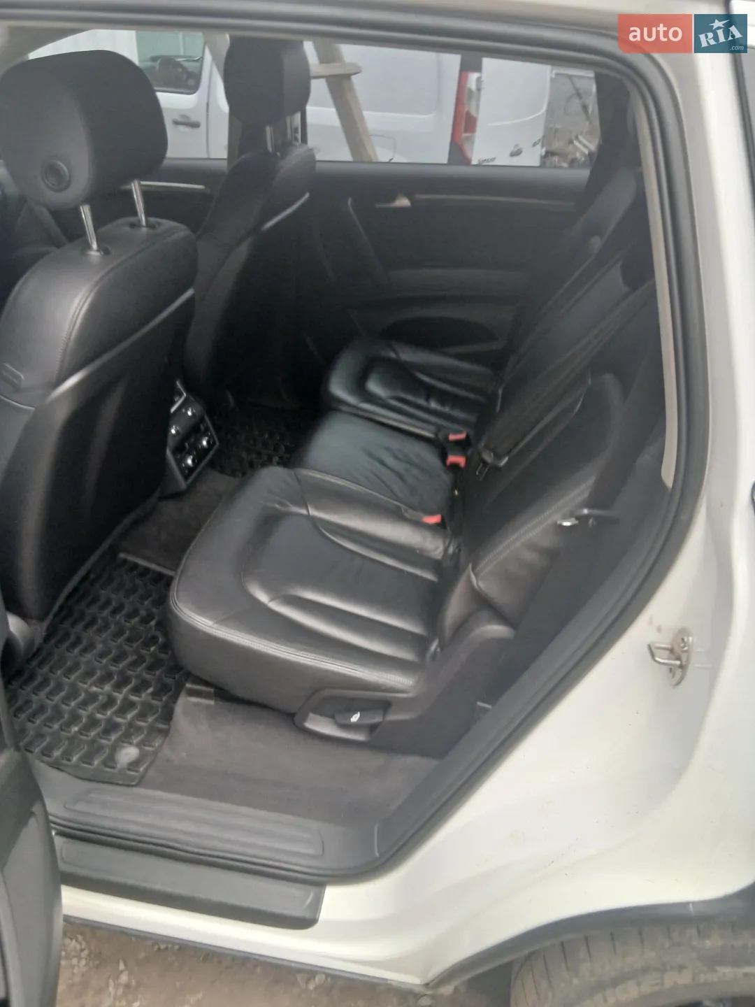 2011 Audi Q7 - мініатюра 21