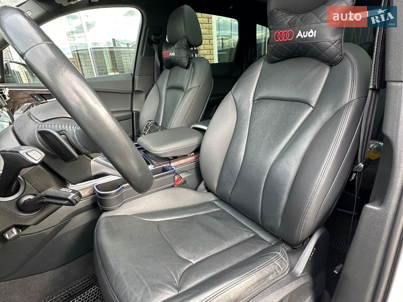 Позашляховик / Кросовер Audi Q7 2019 в Луцьку