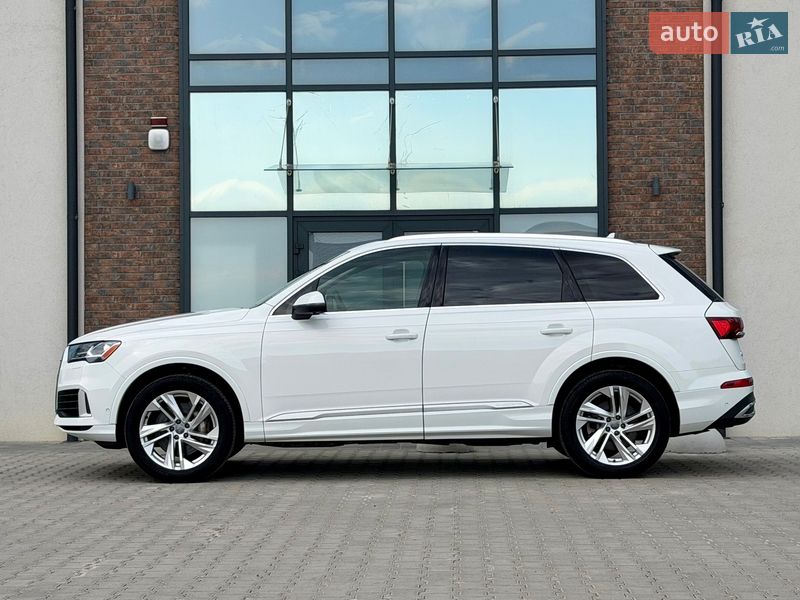 Внедорожник / Кроссовер Audi Q7 2019 в Тернополе