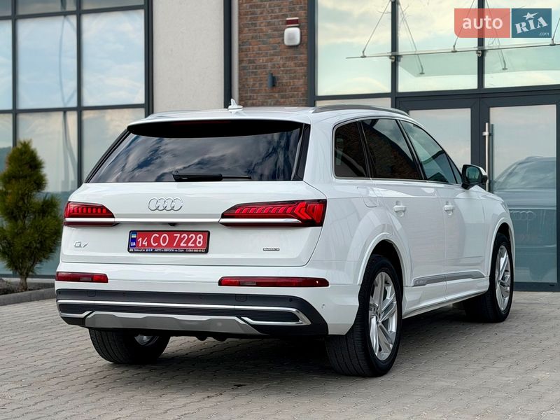 Внедорожник / Кроссовер Audi Q7 2019 в Тернополе