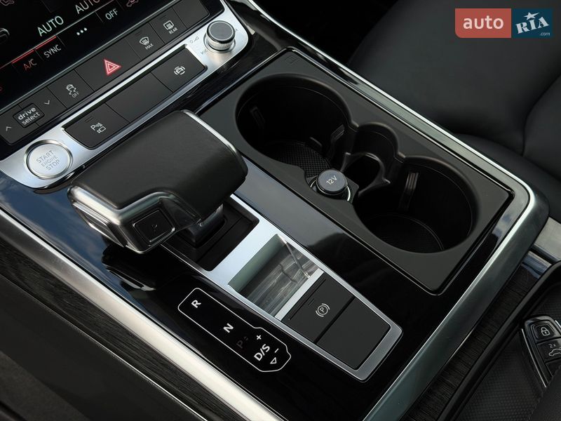 Внедорожник / Кроссовер Audi Q7 2019 в Тернополе