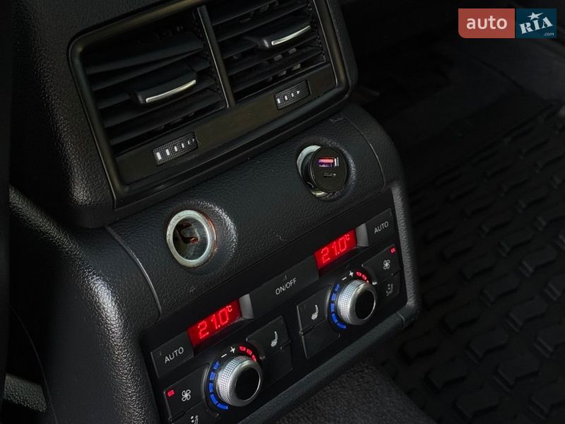 Позашляховик / Кросовер Audi Q7 2011 в Кривому Розі