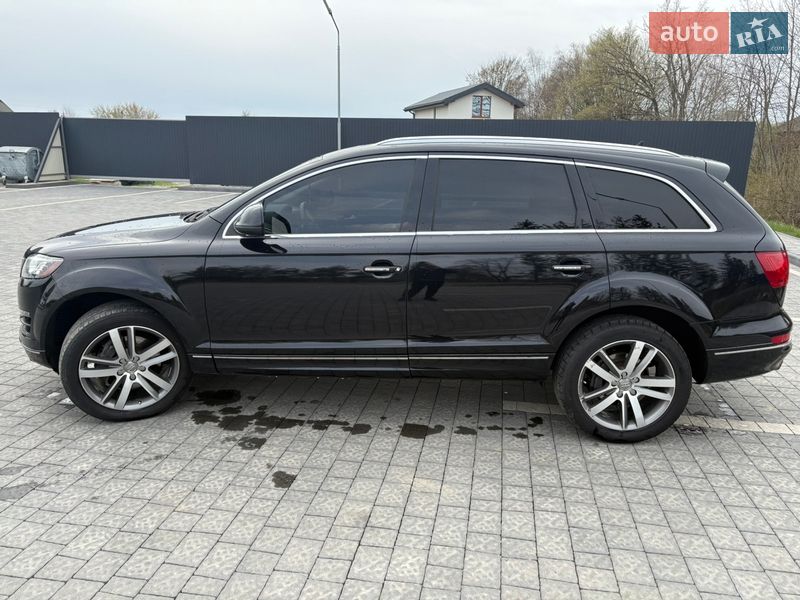 Позашляховик / Кросовер Audi Q7 2015 в Самборі