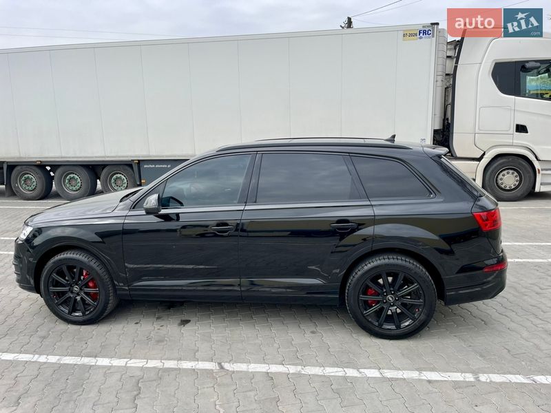 Внедорожник / Кроссовер Audi Q7 2018 в Львове