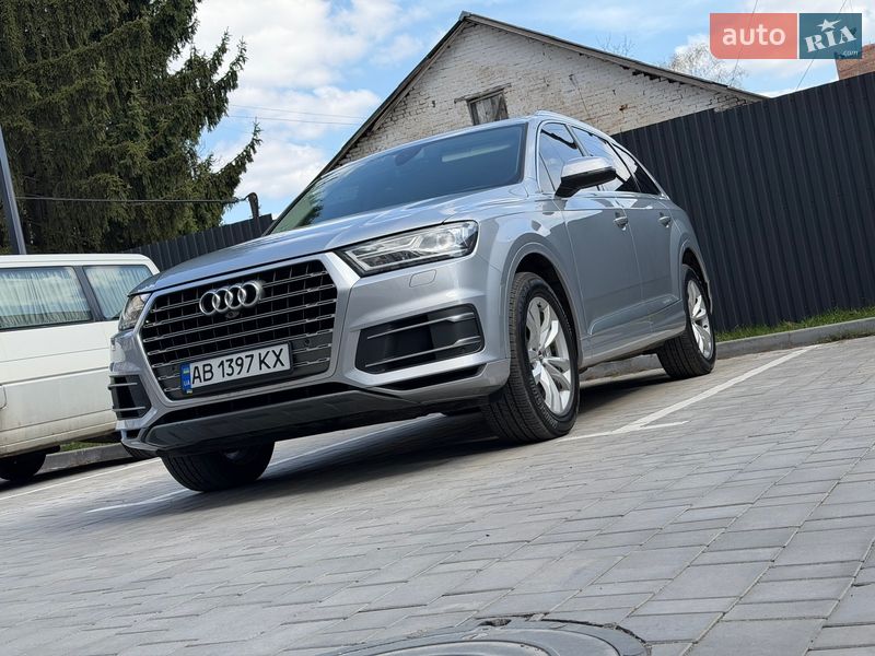 Позашляховик / Кросовер Audi Q7 2017 в Вінниці
