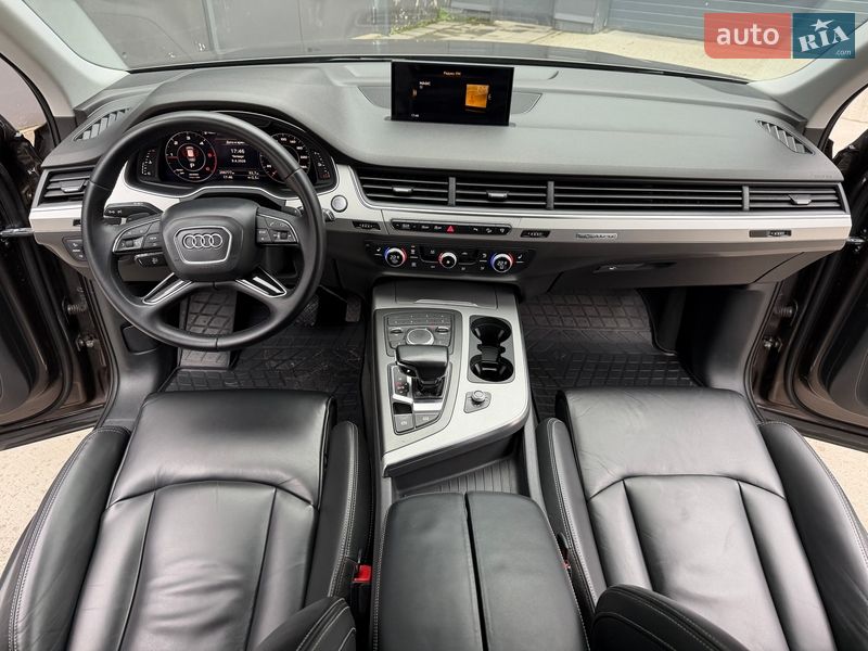 Позашляховик / Кросовер Audi Q7 2017 в Києві