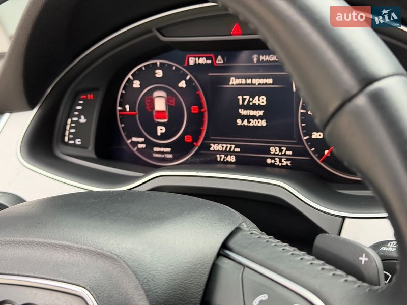 Позашляховик / Кросовер Audi Q7 2017 в Києві