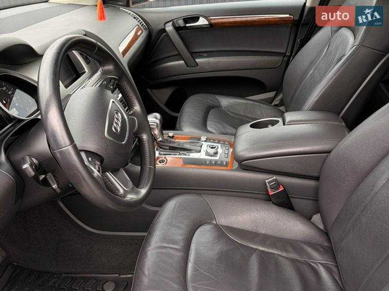 Позашляховик / Кросовер Audi Q7 2013 в Хмельницькому фото Позашляховик / Кросовер Audi Q7 2013 в Хмельницькому
