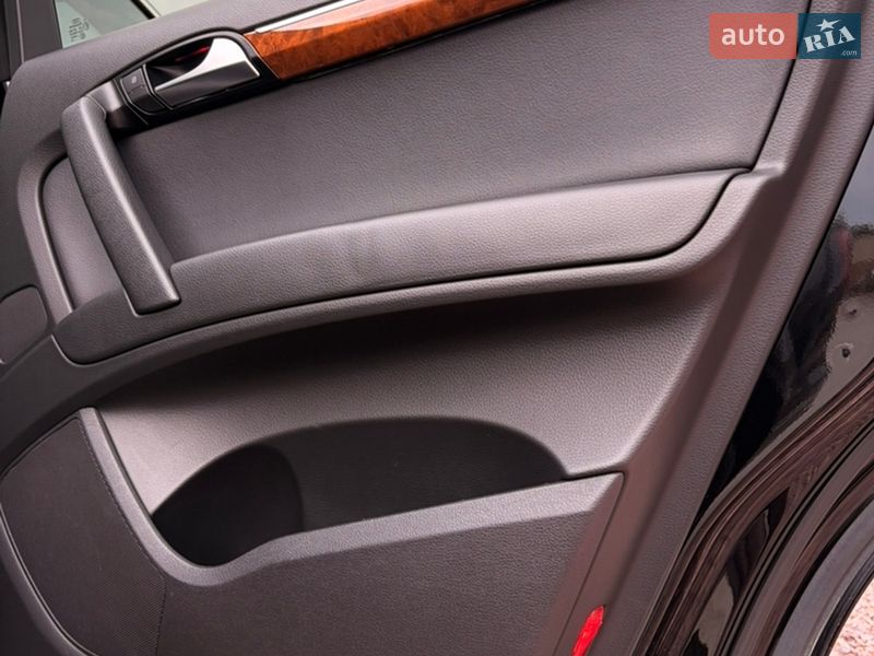 Позашляховик / Кросовер Audi Q7 2013 в Хмельницькому фото 24 Позашляховик / Кросовер Audi Q7 2013 в Хмельницькому
