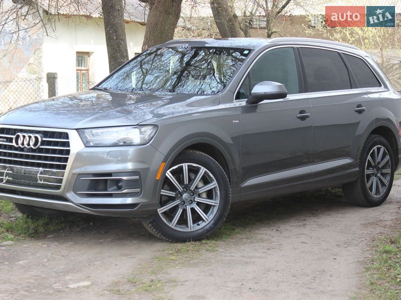 Audi Q7 2017