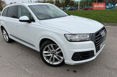 Позашляховик / Кросовер Audi Q7 2017 в Львові