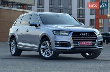Позашляховик / Кросовер Audi Q7 2018 в Києві