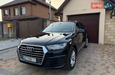 Позашляховик / Кросовер Audi Q7 2017 в Запоріжжі