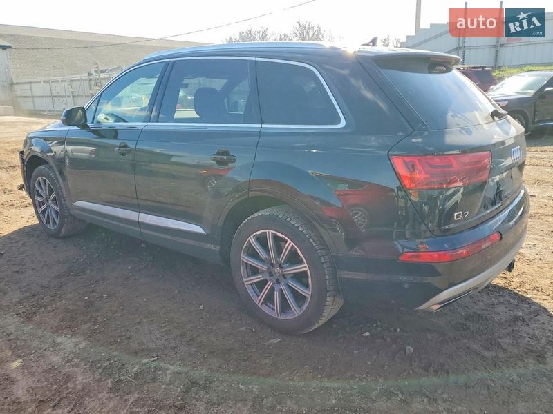 Внедорожник / Кроссовер Audi Q7 2018 в Хмельницком