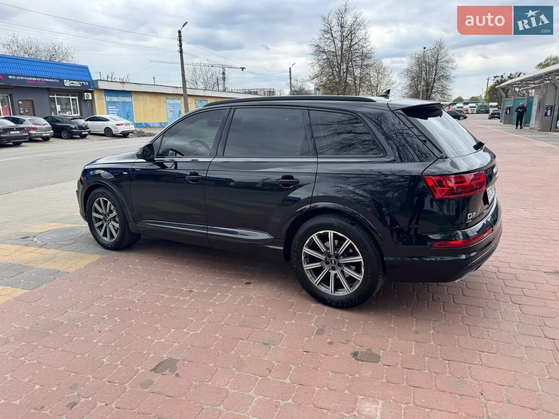 2017 Audi Q7 - мініатюра 31