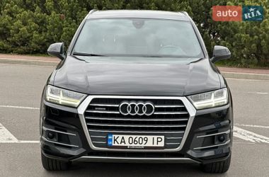 Позашляховик / Кросовер Audi Q7 2017 в Києві