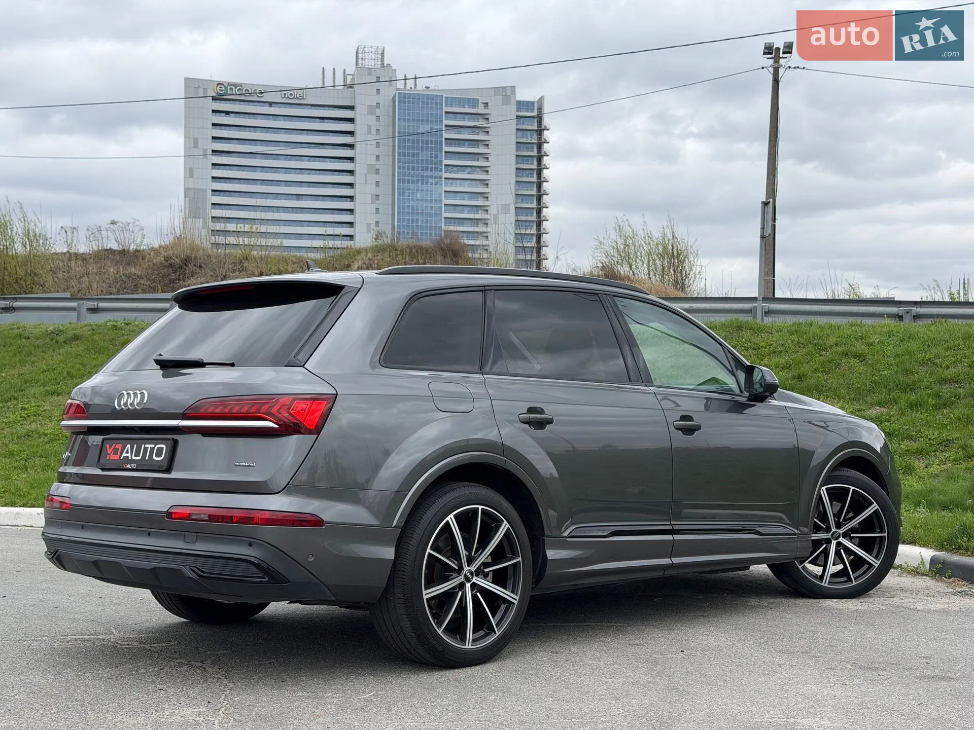 2020 Audi Q7 - мініатюра 11