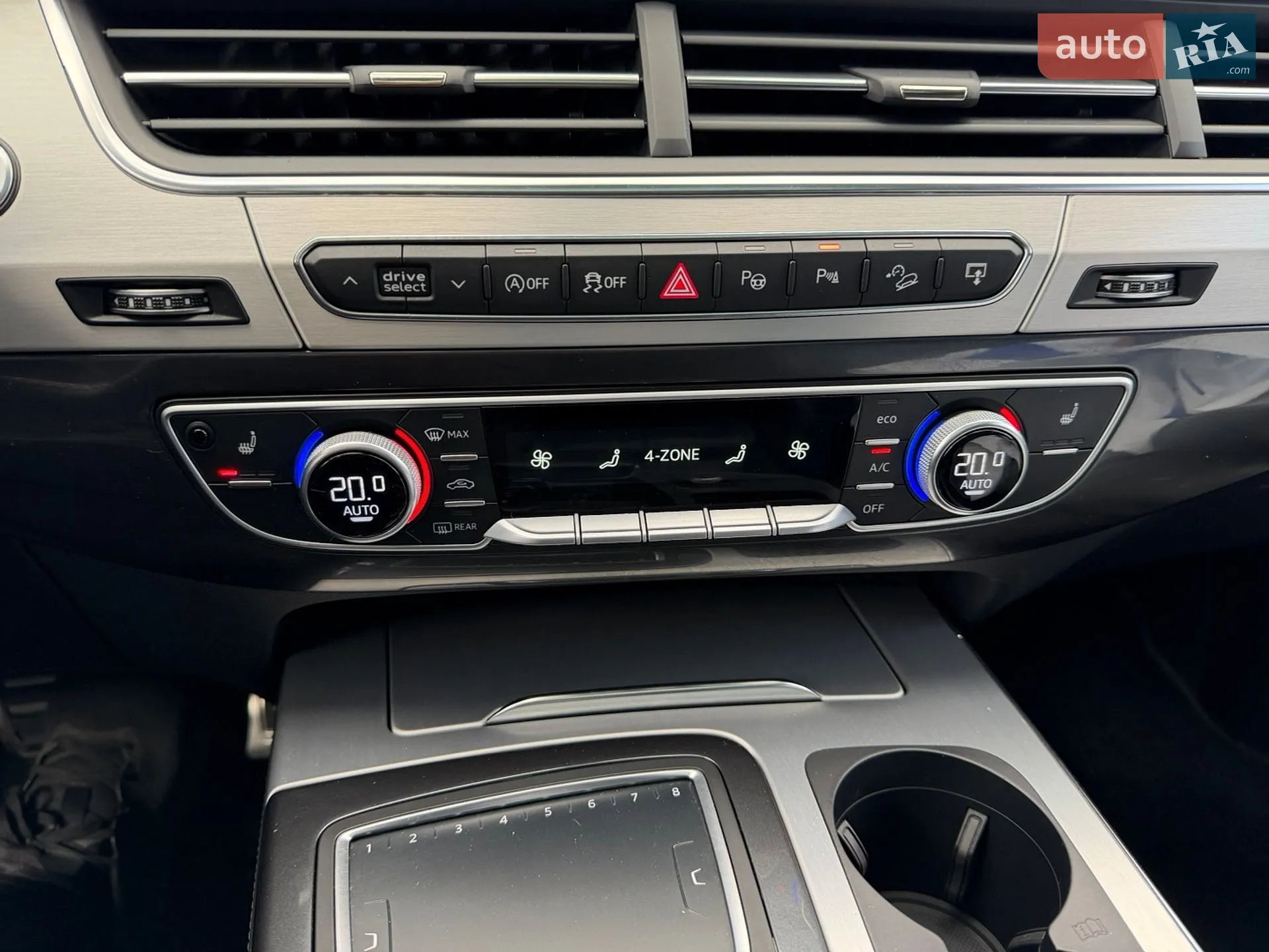 2016 Audi Q7 - мініатюра 37