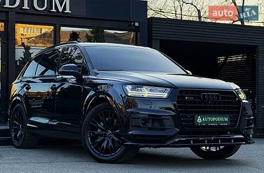 Позашляховик / Кросовер Audi Q7 2018 в Києві